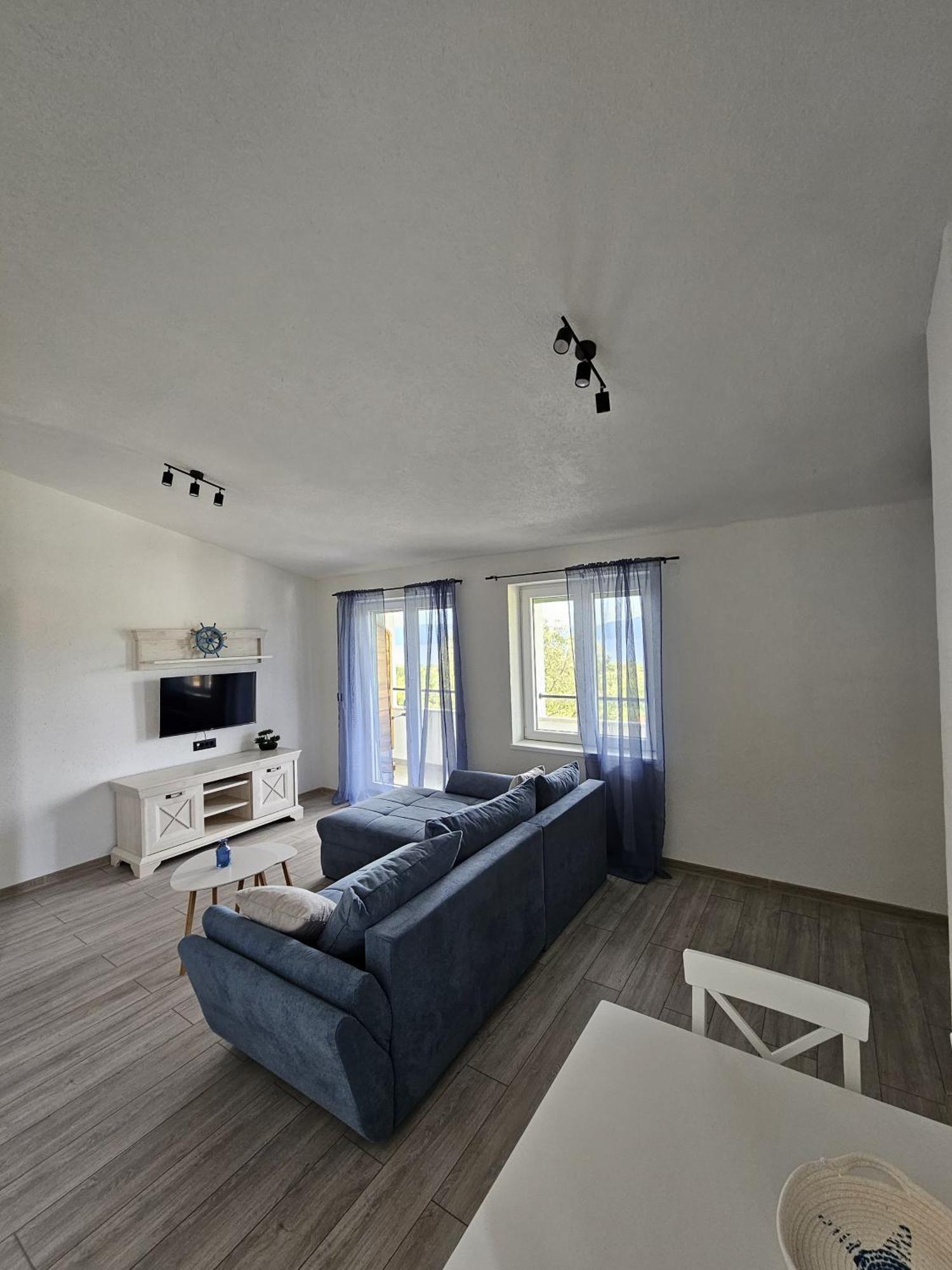 Apartmani 1 Pinezici Extérieur photo