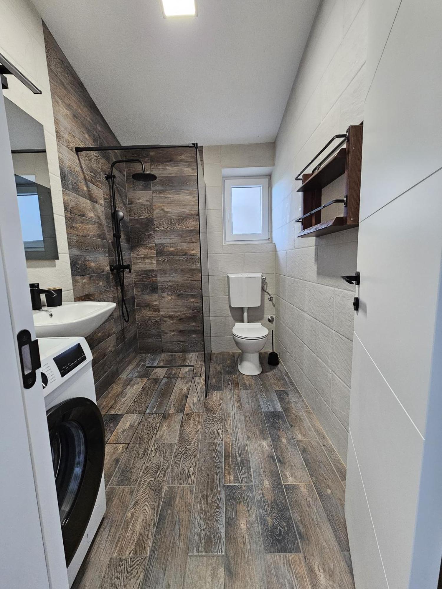 Apartmani 1 Pinezici Extérieur photo